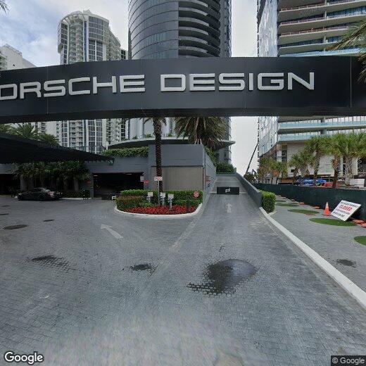 Primary Photo - 18555 Collins Ave