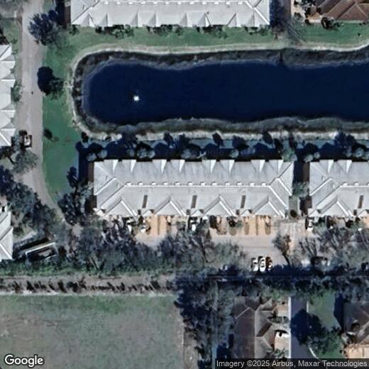 Primary Photo - 20201 Estero Gardens Cir