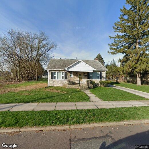 Primary Photo - 232 Shoemaker St
