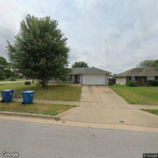 Primary Photo - 3708 W Overland St