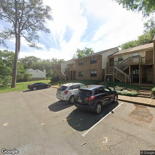 Primary Photo - 1104 Greentree Ct