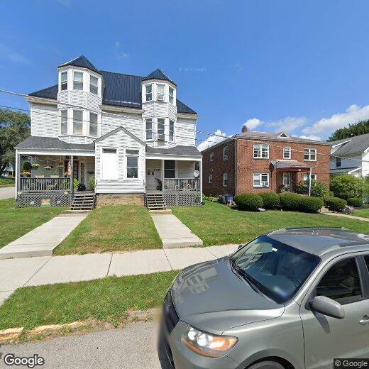 Primary Photo - 437 E Chestnut St