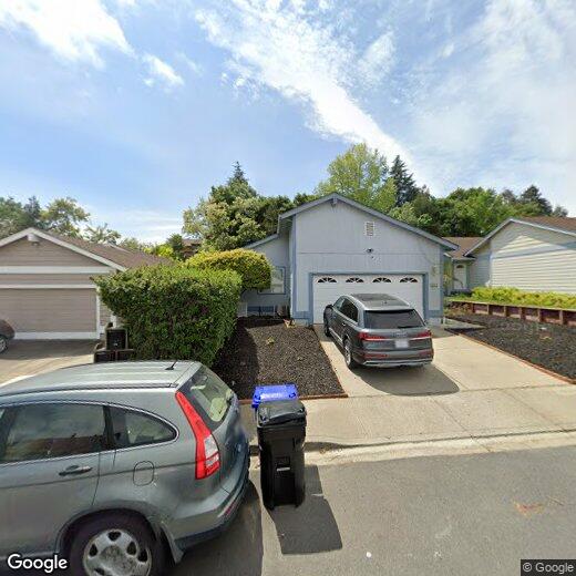 Primary Photo - 217 Brighton St