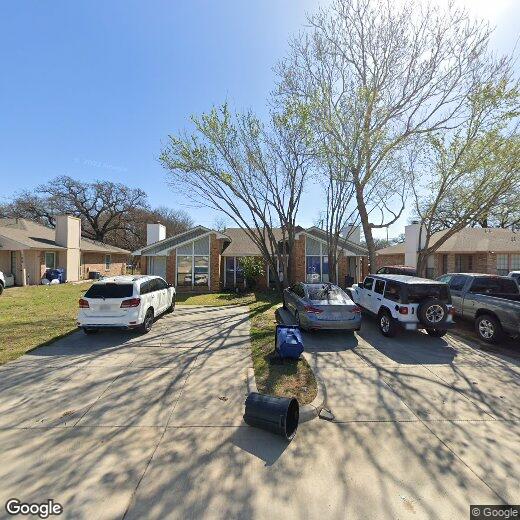 104 Oak Wood Ln, Kennedale, TX 76060 Townhome Rentals in Kennedale TX
