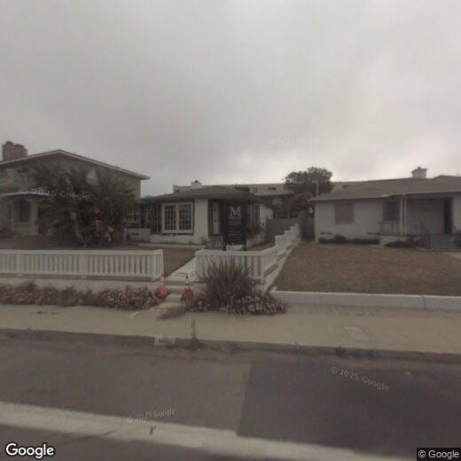 Primary Photo - 5741 Chelsea Ave