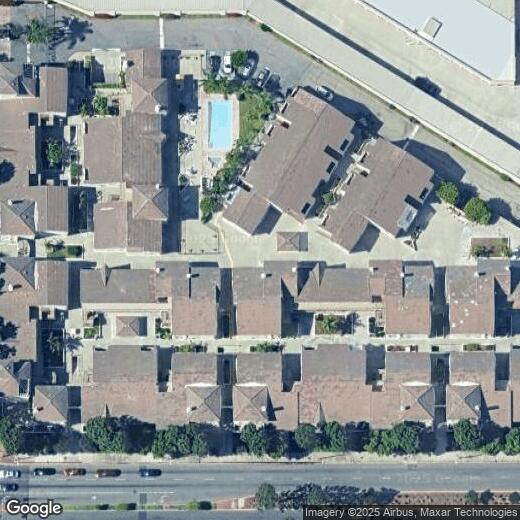 Foto principal - 15000 Downey Ave