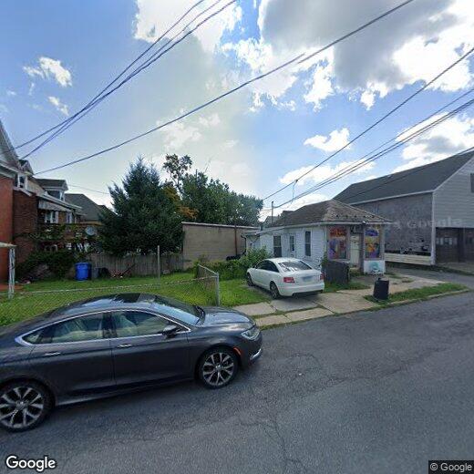 Primary Photo - 206 S 16th St