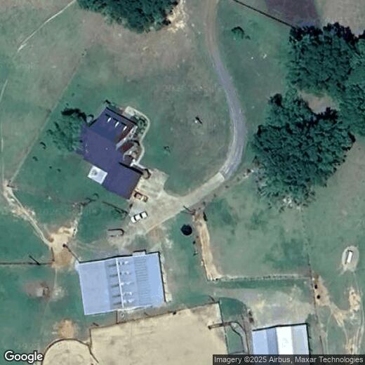 Primary Photo - 100 Red Oak Dr