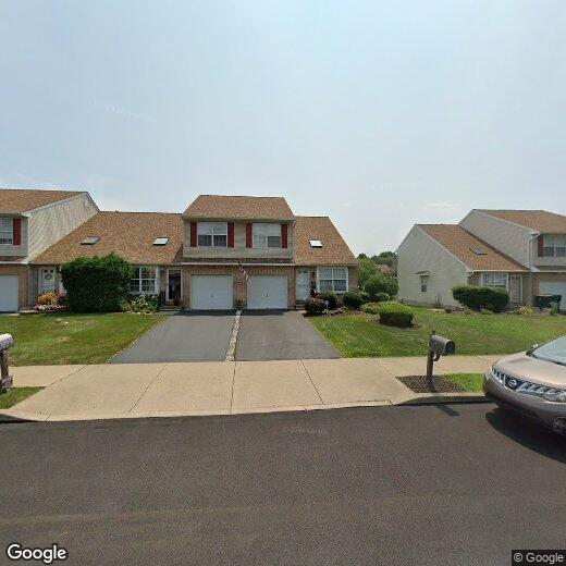 2706 Tamlynn Ln, Easton, PA 18045 Townhome Rentals in Easton PA