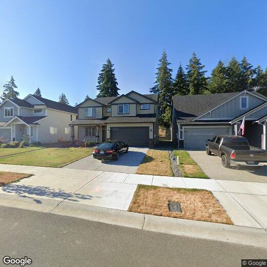 Foto principal - Beautiful 4-Bedroom, 2.5-Bath Home in Yelm...