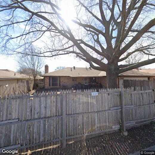 Primary Photo - 2203 Glen Forest Ln