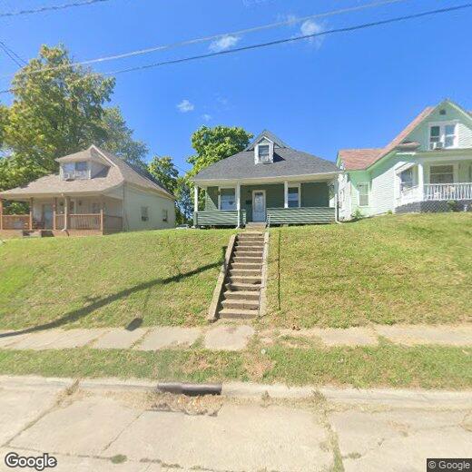 319 N McLean St, Ottumwa, IA 52501 House Rental in Ottumwa, IA