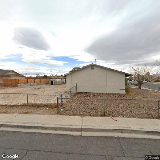 Foto principal - Freshly renovated 3 bed 2 bath single stor...