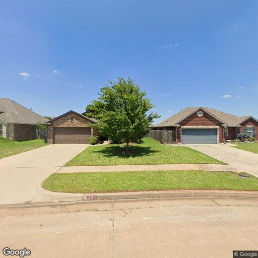 321 Stoneridge Dr, Moore, OK 73160 House for Rent in Moore, OK