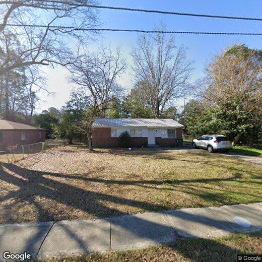 Primary Photo - 303 Madrid St
