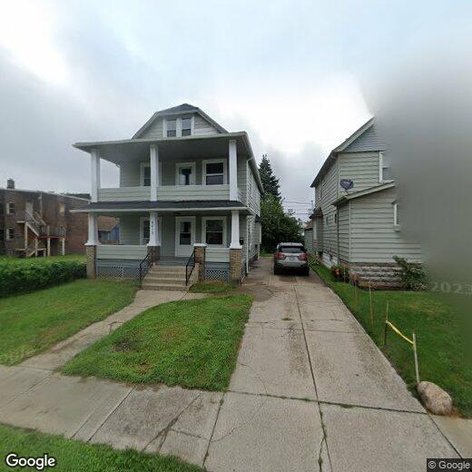 4415 Pearse Ave Unit UP, Newburgh Heights, OH 44105 Room for Rent in