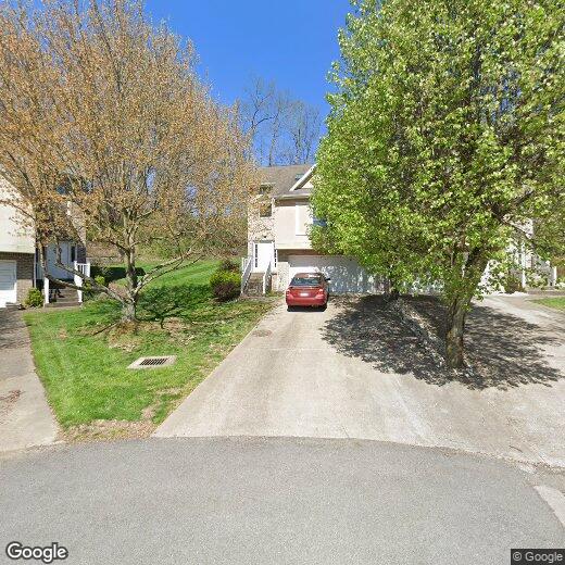 Primary Photo - Beautiful 4 bed 3 bath townhouse for lease...