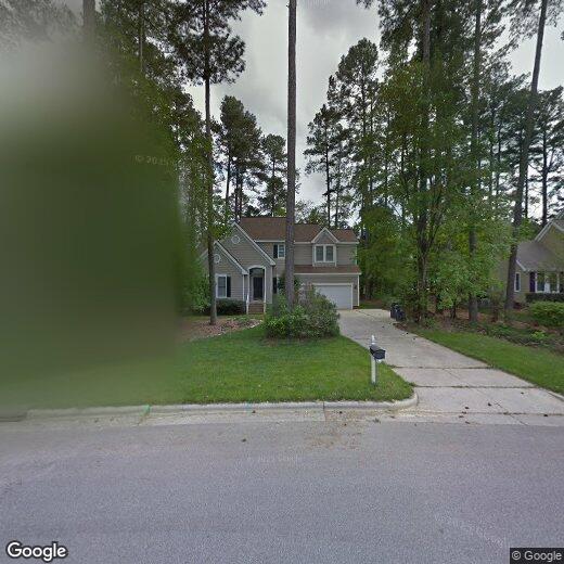 Primary Photo - Spacious 3-Bed, 2.5-Bath Single Family Hom...