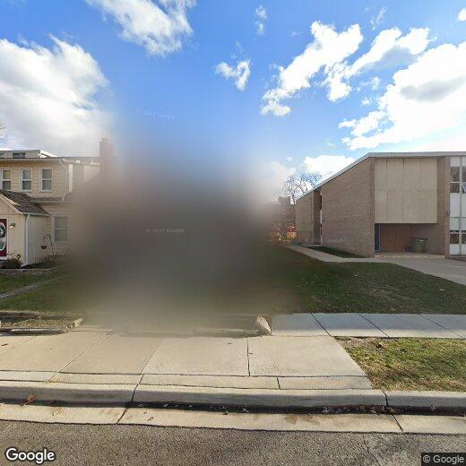 Primary Photo - 611 S West St