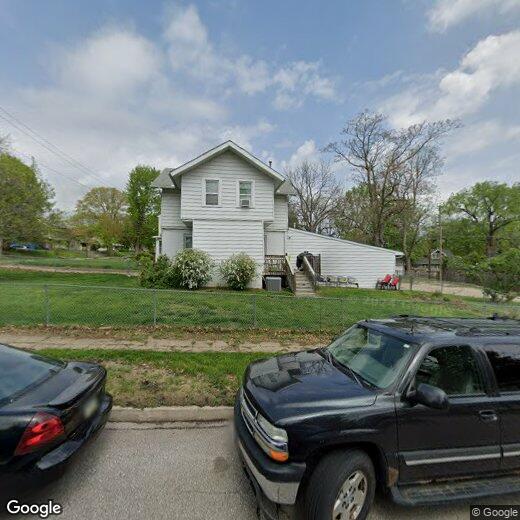 Primary Photo - 701 35th St