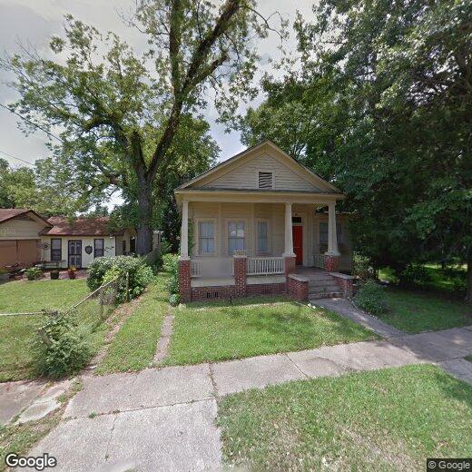 Primary Photo - 855 Savannah St
