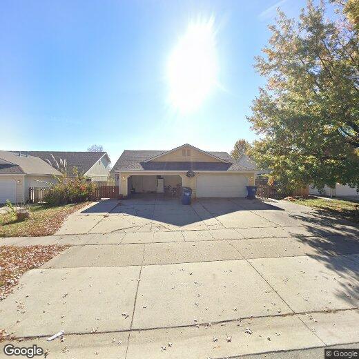 Foto principal - 4025 Overland Dr