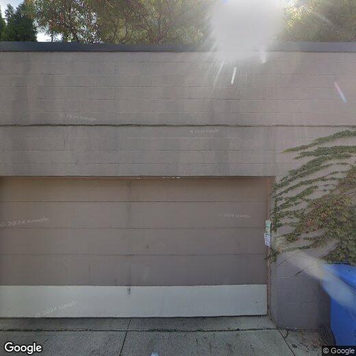 Primary Photo - 2028 W Division St