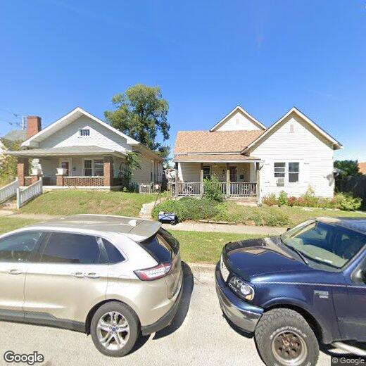 Primary Photo - 48 E Main St