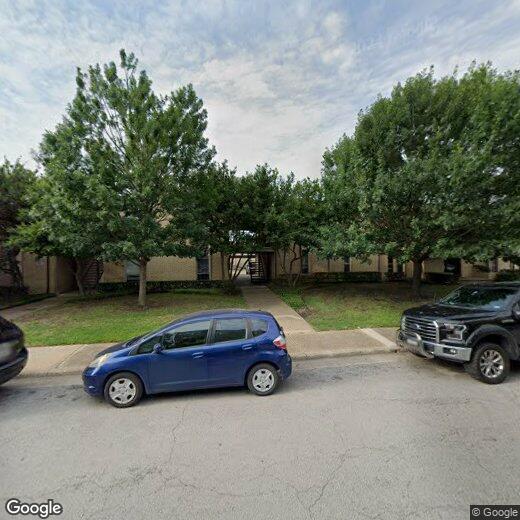 Foto principal - 5812 Milton St