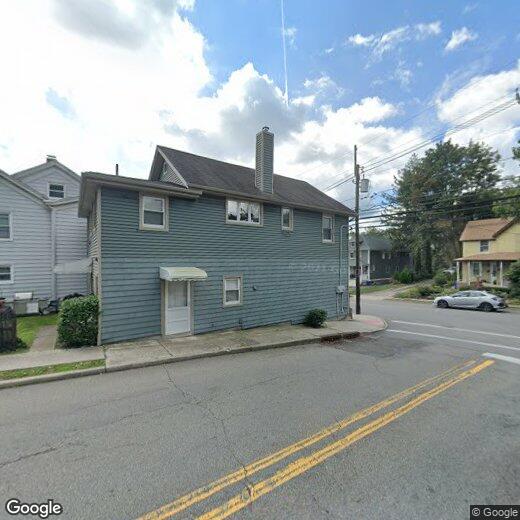 Primary Photo - 136 Prospect St