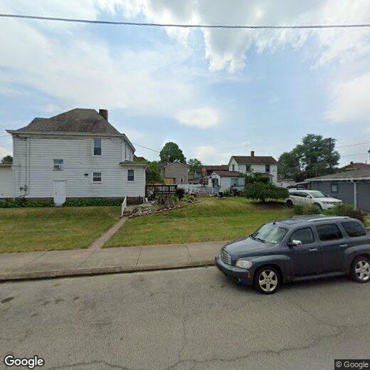 Foto principal - 3 bedroom home in College Hill