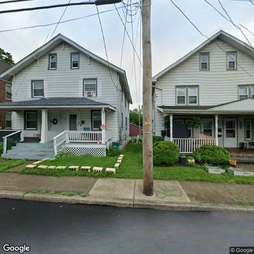 503 N Courtland St, East Stroudsburg, PA 18301 Room for Rent in East