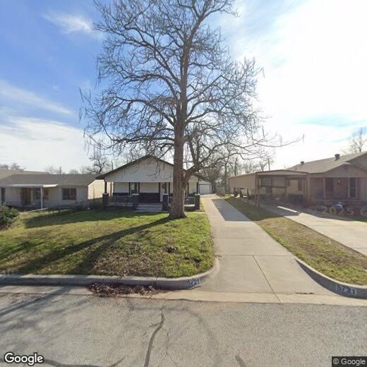 Foto principal - 5721 Blackmore Ave