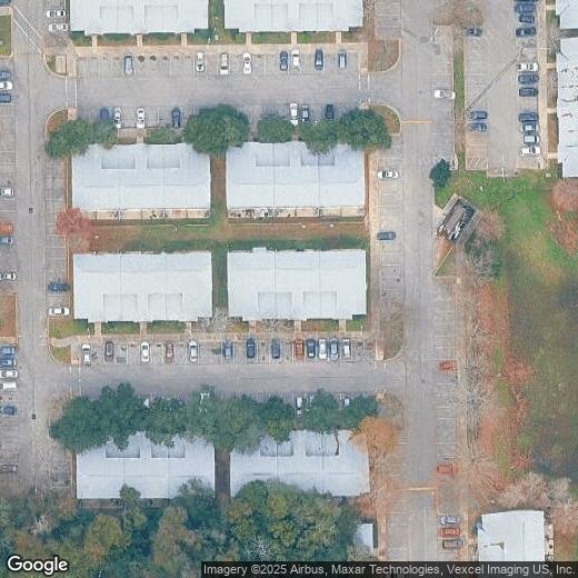 Primary Photo - 3/3 in Savannah Crossing