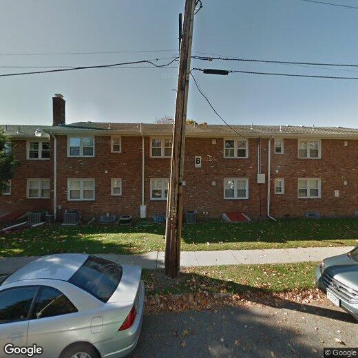 Primary Photo - 579 Lakeside Ave