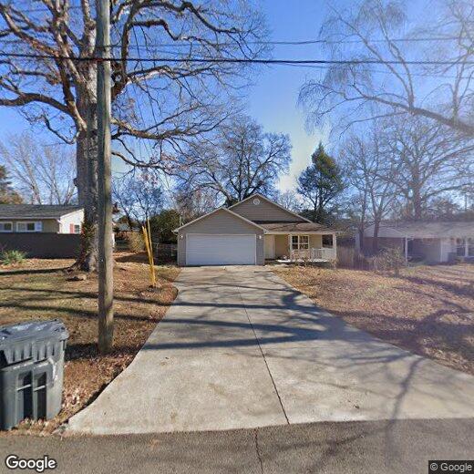 1312 E Walnut Grove Dr, Knoxville, TN 37918 House for Rent in