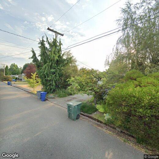 Primary Photo - 250 110th Pl SE