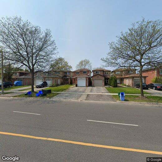 374 Livingstone St W, Barrie (West Bayfield), ON L4N 7M9 House for