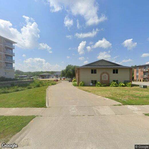 Primary Photo - 1710 5th st #6 coralville, iowa 52241