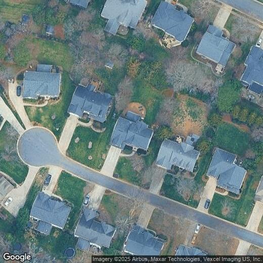 Primary Photo - 605 Queenswater Ln
