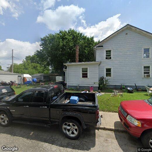 Foto principal - 3-Bedroom, 1.5-Bathroom Side-by-Side Duplex – $1,200/Month