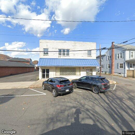Primary Photo - 235 W Spruce St