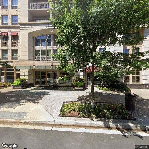Primary Photo - 888 N Quincy St