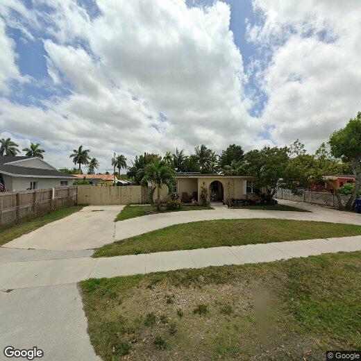 Foto principal - 9840 SW 47th St