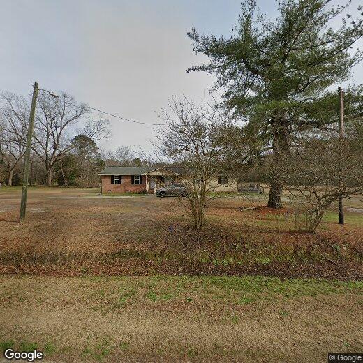Primary Photo - 734 Foxboro Rd