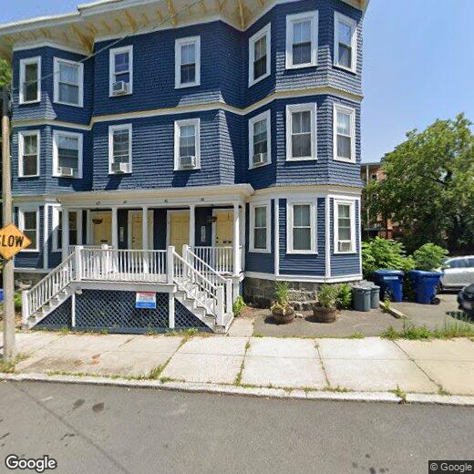 Primary Photo - 46 Woodlawn St