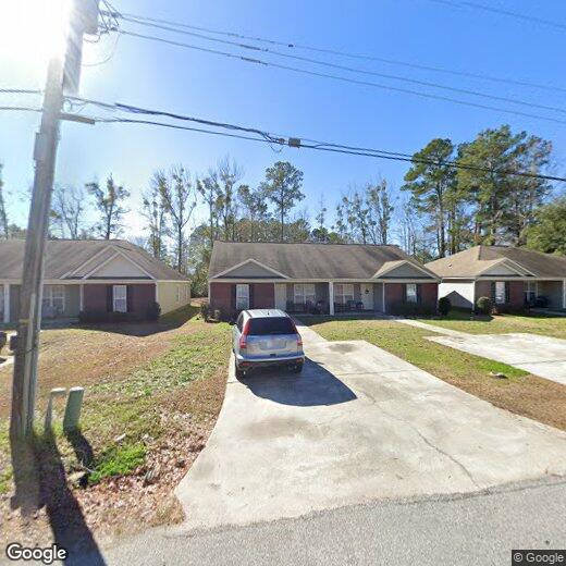 204b E Carolyn Ave, Florence, SC 29505 Condo for Rent in Florence, SC