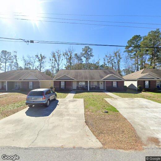 Primary Photo - 204b E Carolyn Ave