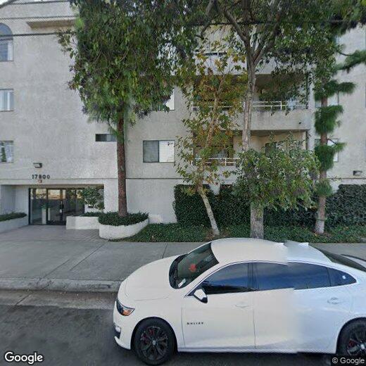 Primary Photo - 17800 Burbank Blvd
