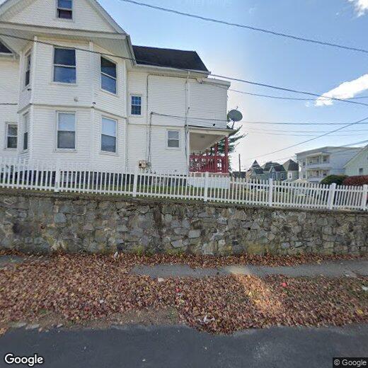 560 Huntington Rd, Bridgeport, CT 06610 Townhome Rentals in